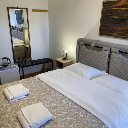 Апартаменты Diplomat Haven Sremska Kamenica