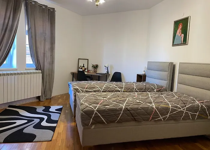 Diplomat Haven * Sremska Kamenica